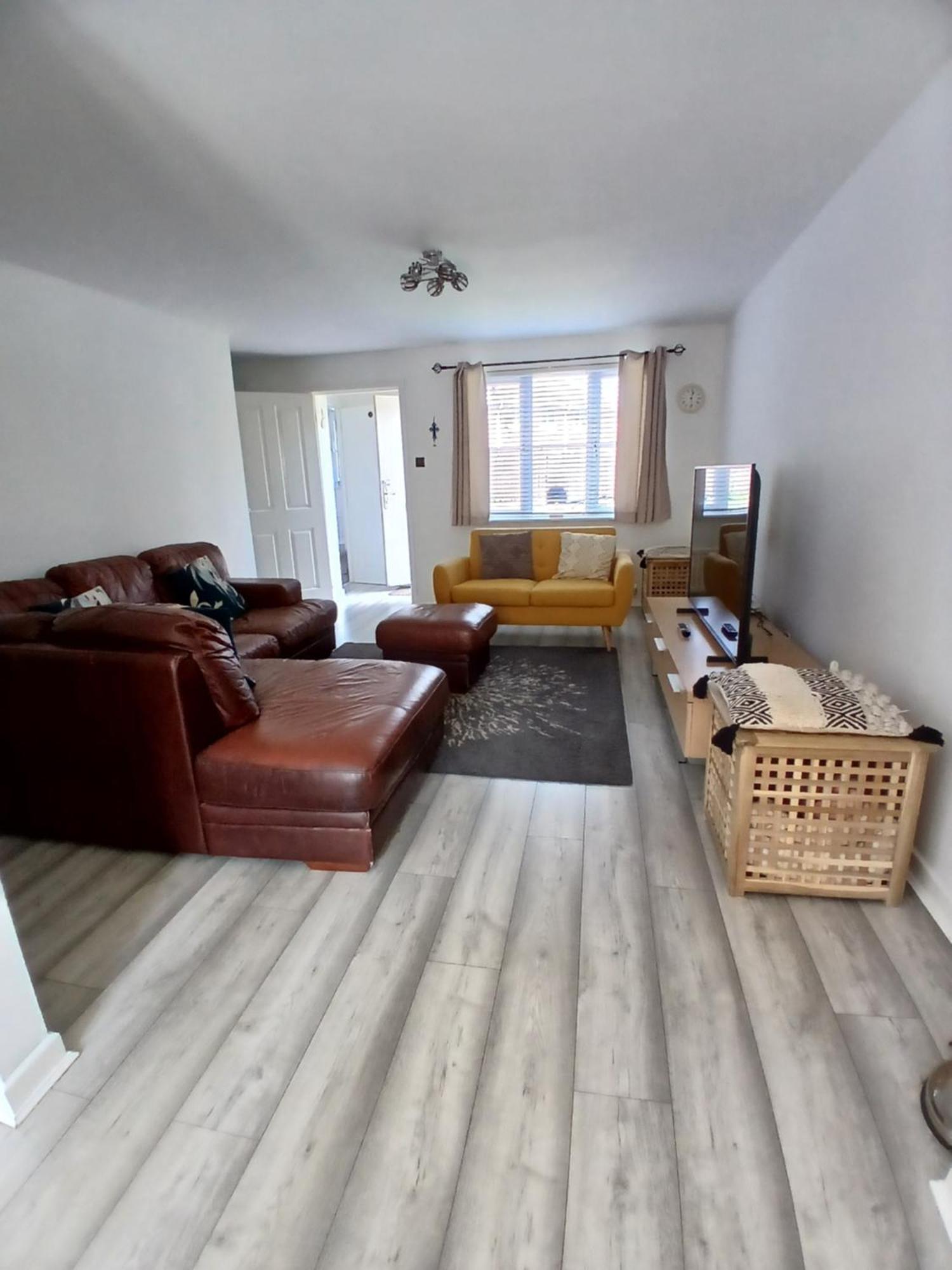 Holiday home Urban Escape Free Parking 20min Walk To Center *